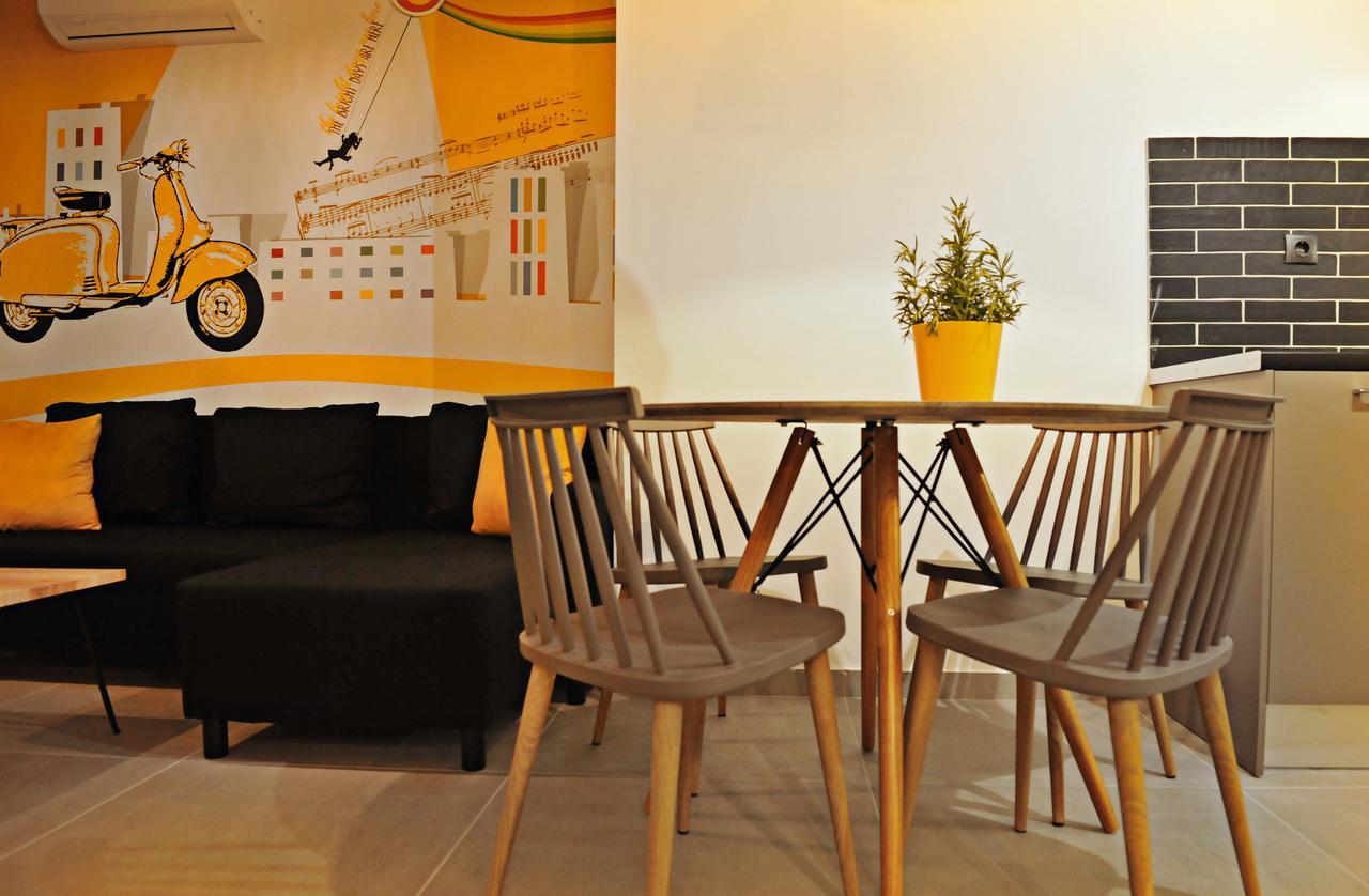 The Athenians Modern Apartments Esterno foto